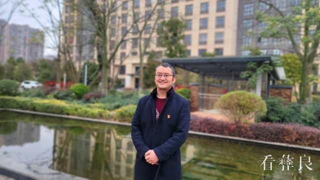 县文产办主任罗维忍（彝族）.jpg